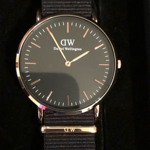 Daniel Wellington Cornwall 40mm